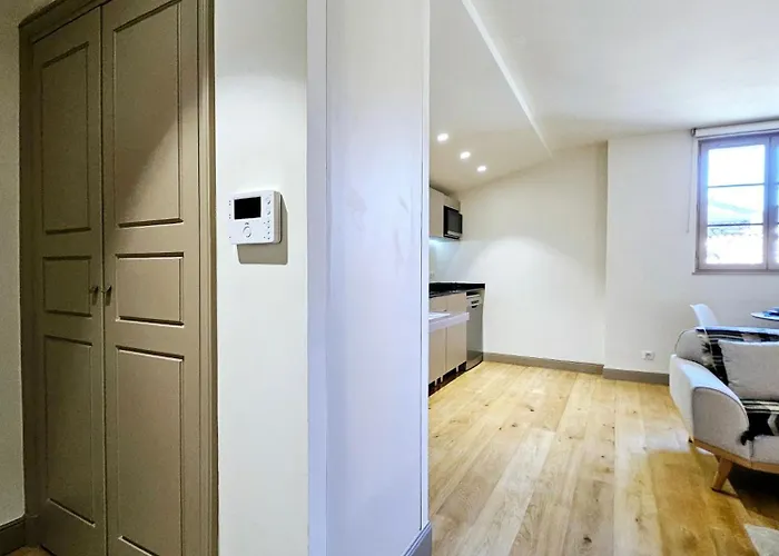 Apartment L'aubernon Authentique - Deux Pas De La